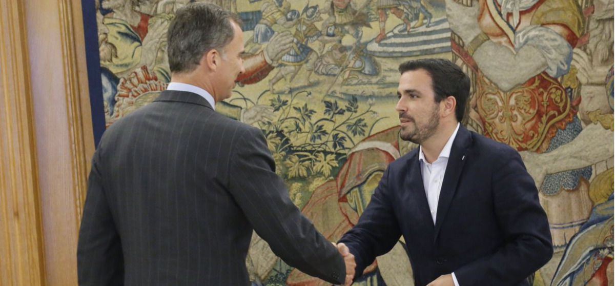 Garzón resucita la alternativa a un Gobierno del PP y se ofrece al PSOE como mediador