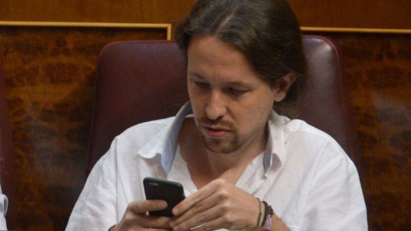 Podemos atribuye la difusión de mensajes privados de Iglesias a un 'móvil robado'