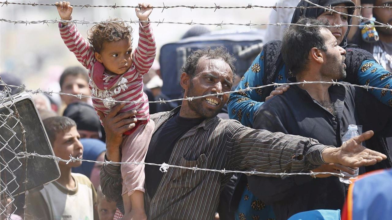 Crisis de los refugiados un año después: casi en el olvido el pequeño Aylan y los millones de desplazados