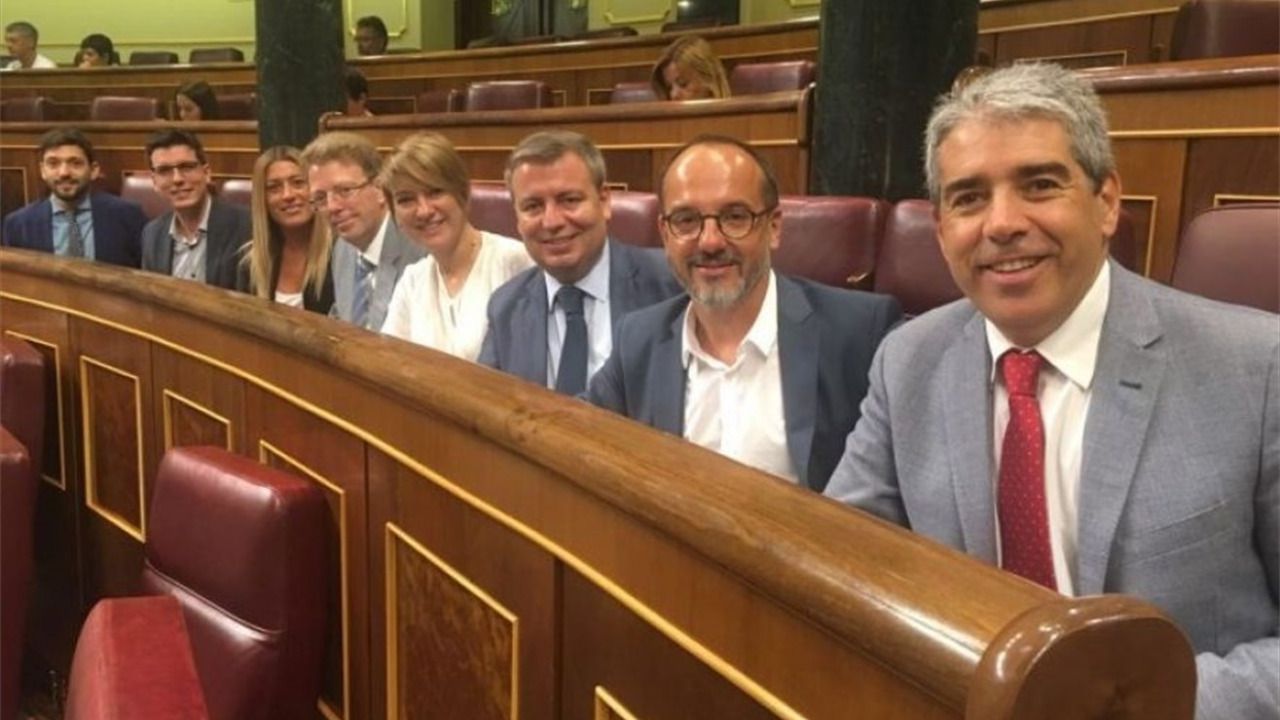 Convergència podría formar grupo con ERC en el Congreso, su aliado en 'Junts Pel Sí'