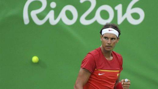 Nadal despeja dudas y debuta en Río con victorias en individuales y en dobles