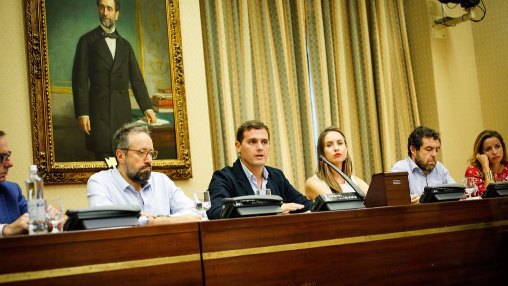 Rivera se fija un nuevo límite: "En ningún caso formaremos parte de un Gobierno de Rajoy"