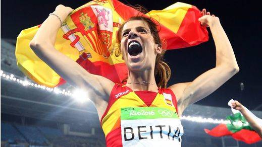 Un salto de oro: Ruth Beitia se cuelga por fin la medalla que se le resistió hace cuatro años