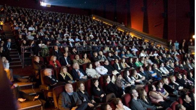 Una película con sabor agridulce: menos salas de cine pero más recaudación en 2015