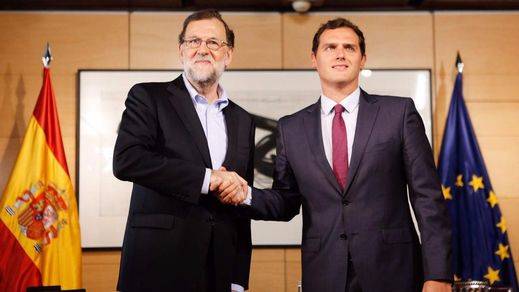 Rivera recurre a Rajoy para que el equipo del PP haga cesiones en la negociación
