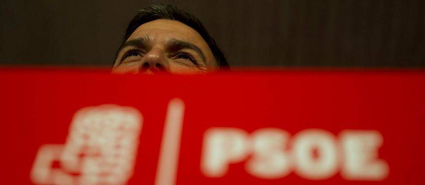 La prensa internacional comienza a presionar a España: el 'New York Times' pide al PSOE que se abstenga