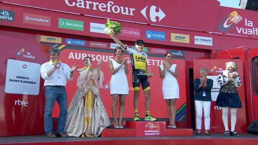 Gesink se corona en el Aubisque y Nairo y Froome descuelgan a Contador