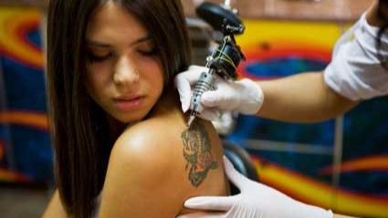 5 cosas que deberías saber si piensas tatuarte