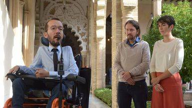 Iglesias y Echenique apoyan a la nueva presidenta de las Cortes de Aragón, Violeta Barba