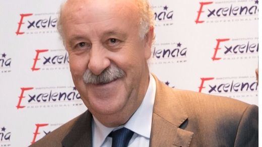 Del Bosque y otros famosos se 'cuelgan por Cuenca' apoyándola como Capital Española de la Gastronomía 2017