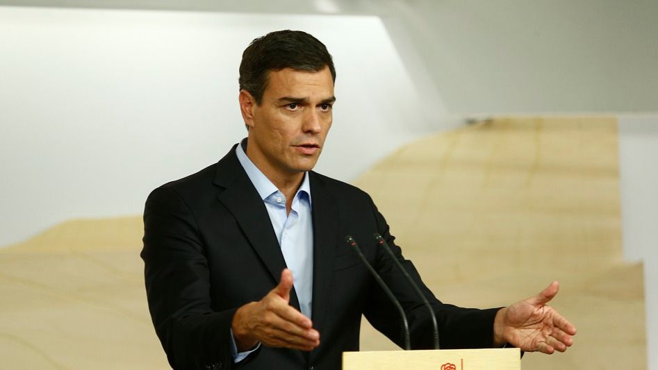 Sánchez explota y convoca un 'referéndum' a la militancia para reafirmar su liderazgo