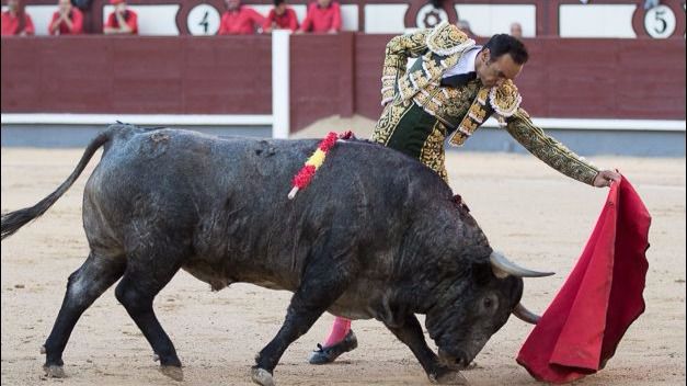 Feria de Otoño: El Cid se reconcilia con Madrid en un festejo con poca historia