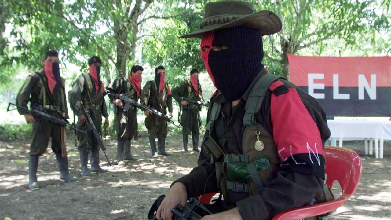Proceso de paz en Colombia: el Gobierno incluye ahora al ELN en las negociaciones