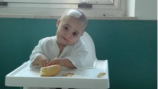 Ana, 16 meses y en lucha por su vida por un extraño y agresivo tumor cerebral