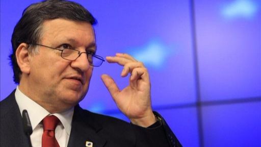 La UE deja en un simple 'tirón de orejas' la resolución de la puerta giratoria de Durao Barroso