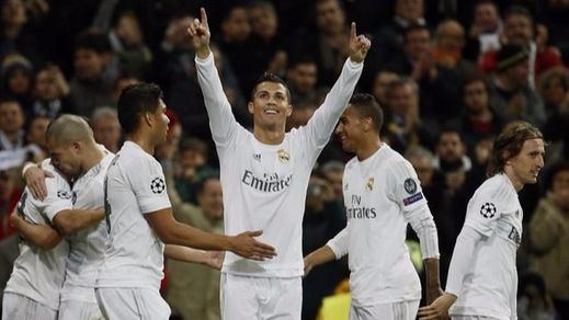 Cristiano Ronaldo renueva hasta un lejano 2021 con el Real Madrid