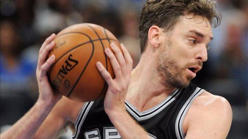 Pau sigue sin encontrar su sitio en los Spurs: sólo 2 puntos ante Houston (99-101)