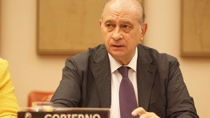 El PP aplaza el nombramiento de Fernández Díaz en la Comisión de Exteriores tras el paso atrás del PSOE