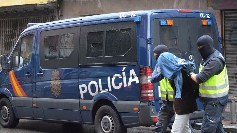 Polémica a la vista: el Tribunal Constitucional rechaza un recurso de un hombre detenido por "ser negro"