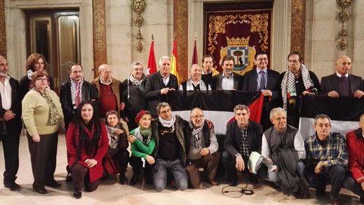 El gesto de Ahora Madrid con Palestina en el Día Internacional de Solidaridad