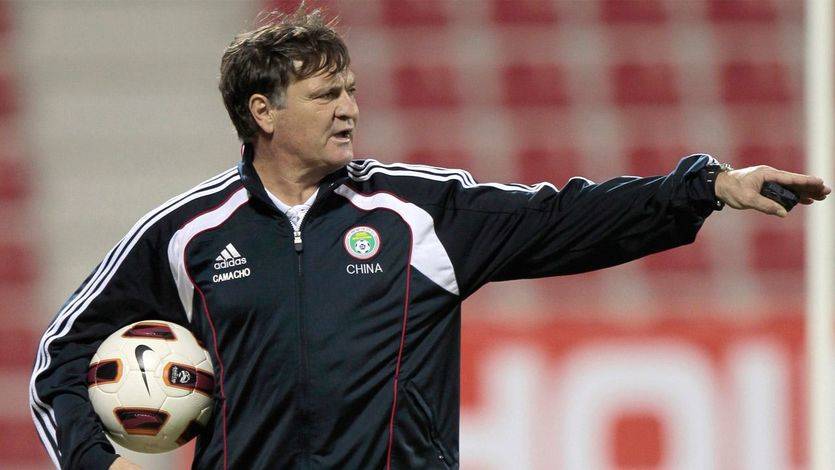 Camacho se busca la vida en África, nuevo seleccionador de Gabón