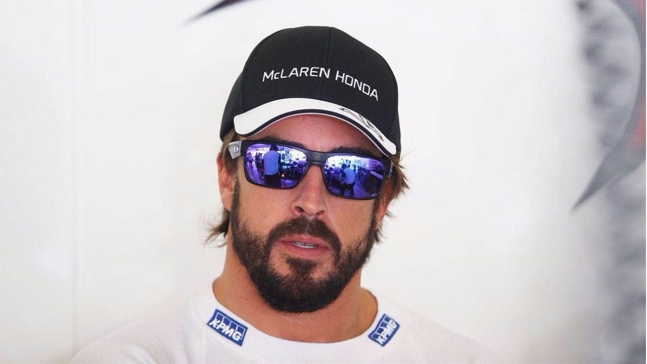 Alonso suena ya como el sustituto de Rosberg en Mercedes