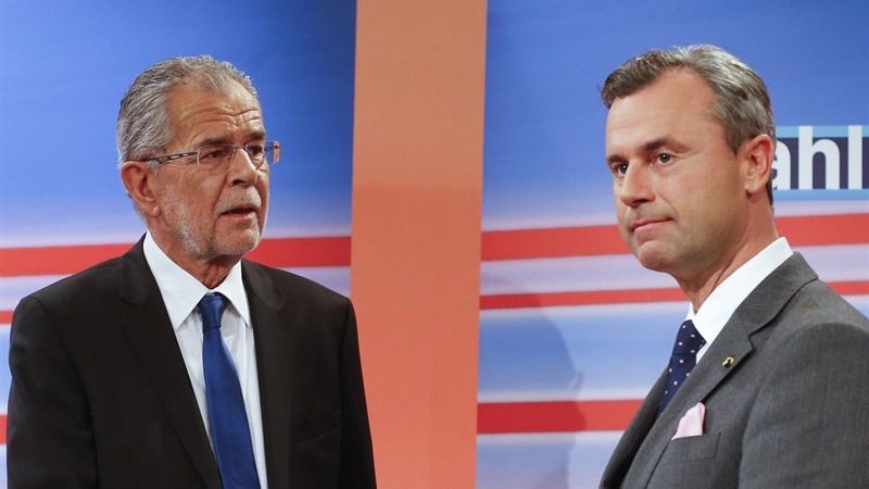 Austria decide hoy entre retroceder casi un siglo o salir airosa con un presidente del sistema