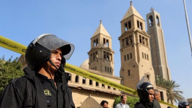 El terror también resurge en Egipto: al menos 25 muertos por el atentado en la catedral copta de El Cairo
