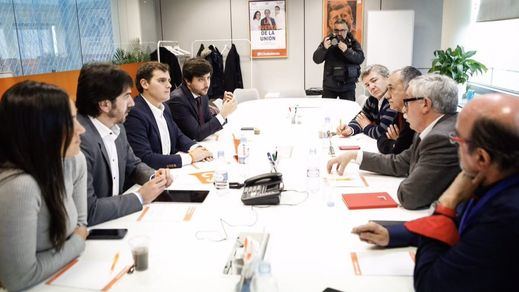 Albert Rivera traslada su 