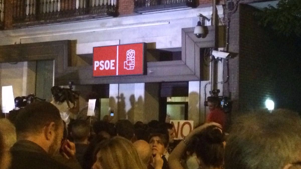 La lotería premia a los políticos: el PSOE de la gestora y el PCE se llevan una alegría