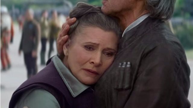 Carrie Fisher, la mítica princesa Leia de Star Wars, hospitalizada tras sufrir un infarto en pleno vuelo