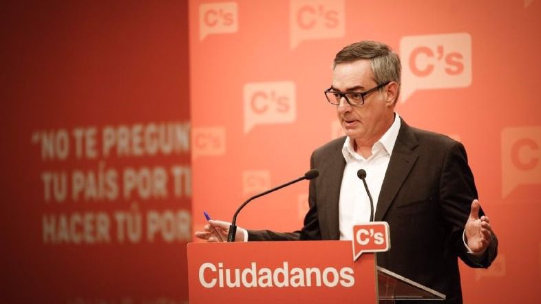 Ciudadanos se desdice y asume que la limitación de mandatos no afectará a Rajoy