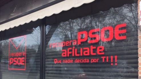 Nueva sede del PSOE (alternativo) en Ferraz mientras crece la rumorología sobre el futuro del partido
