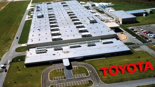 Otra amenaza más de Trump: ahora a Toyota para que no fabrique en México