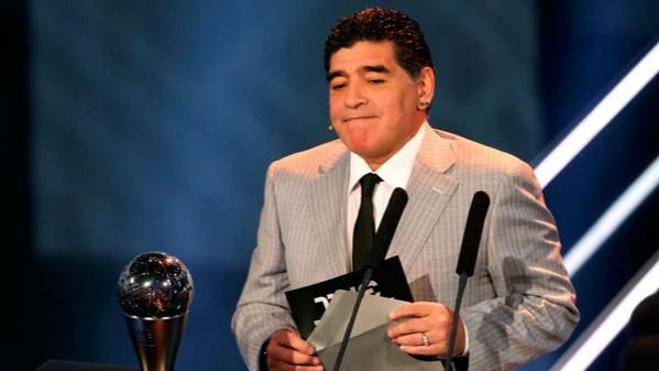 Maradona no se corta: critica la ausencia de Messi en la Gala FIFA que premió a Cristiano: "Me decepcionó"