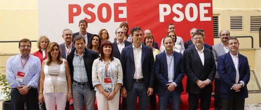 El PSOE decidirá entre 'sanchismo' y el 'susanismo' en mayo y celebrará su congreso en junio
