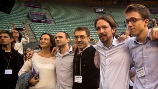 Los 'cinco de Podemos' afrontan con nuevas divisiones la refundación del partido