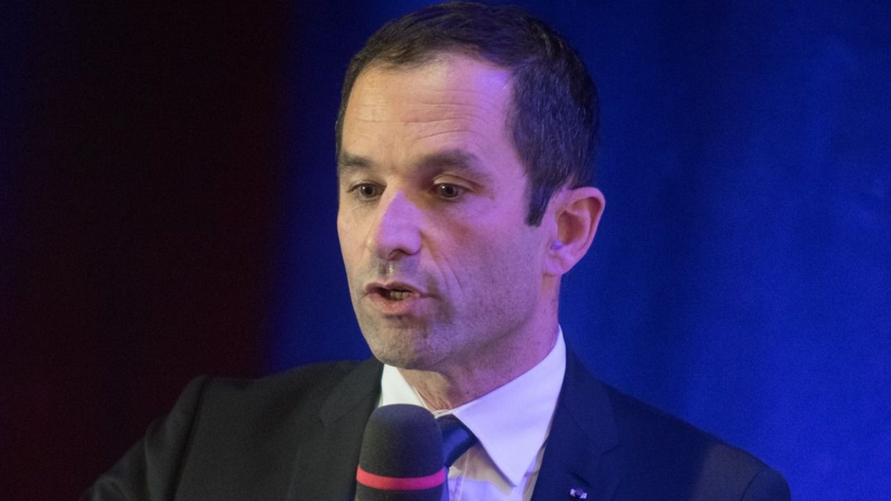 Así es Benoît Hamon, el nuevo favorito para liderar la izquierda en Francia