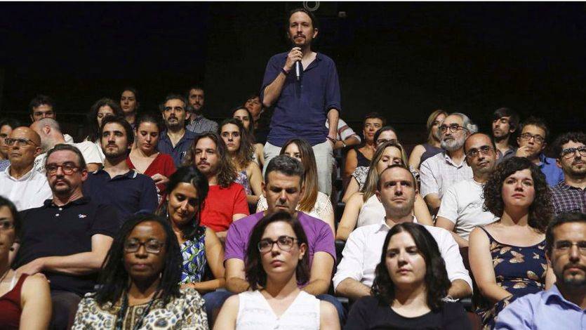 Alta participación en la militancia de Podemos para sentenciar la batalla entre Iglesias y Errejón
