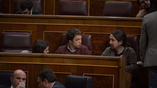 Montero releva a Errejón como portavoz parlamentario