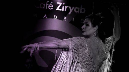 La flamenca locura de Anja Vollhardt y su tablao para disfrutar del cante jondo y sus bailes (vídeo)