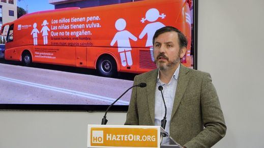 Hazte Oír denunciará al Ayuntamiento de Madrid por retener el autobús