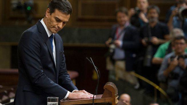 Moción de censura a Rajoy: el dilema que no lo es tanto en el posible futuro PSOE 'sanchista'