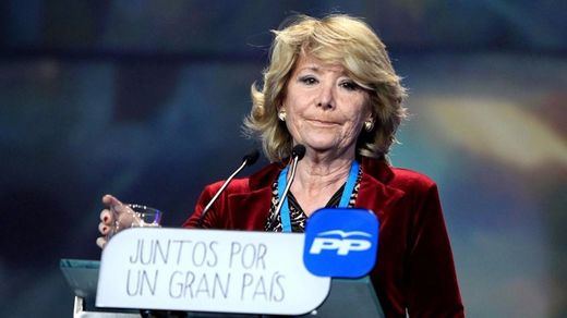 Así fueron los vínculos de Esperanza Aguirre con empresarios sentados ahora en el banquillo de los acusados