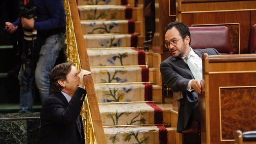 Doble ofensiva contra la 'Ley Mordaza': el Congreso empieza a tramitar a la vez su derogación y su modificación