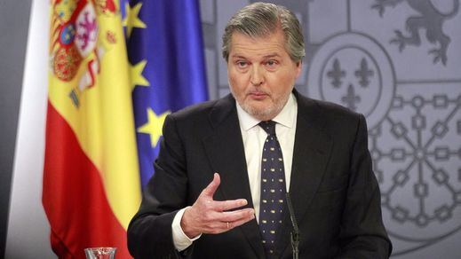 El Gobierno insiste en defender al presidente de Murcia