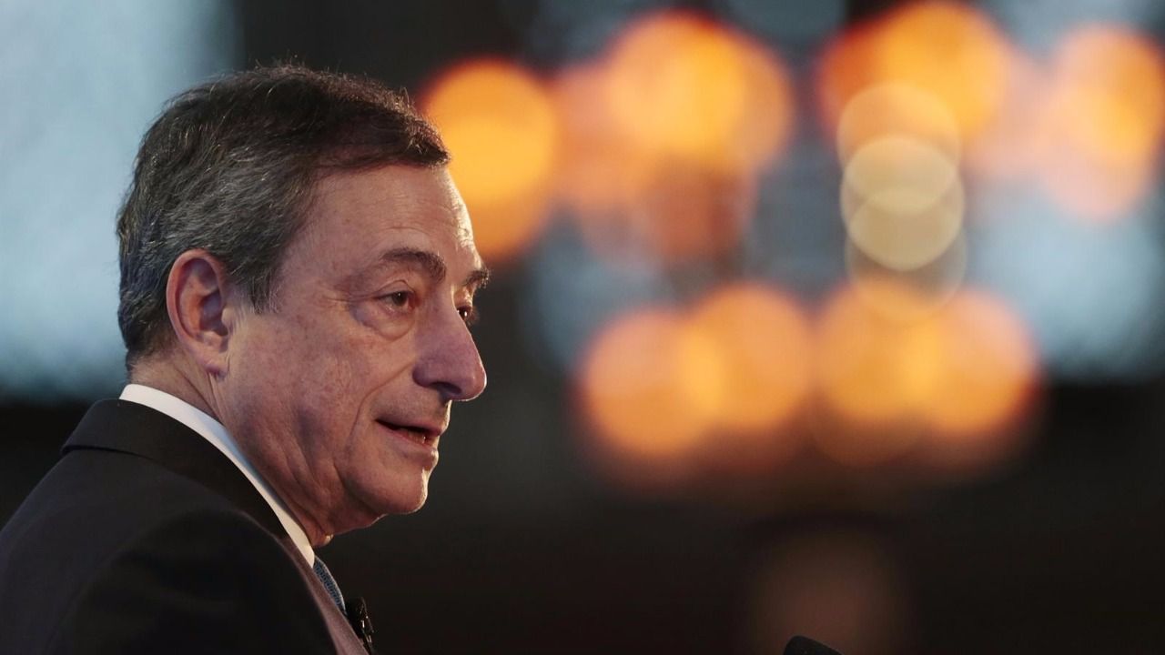 Draghi: "La política es la apropiada"