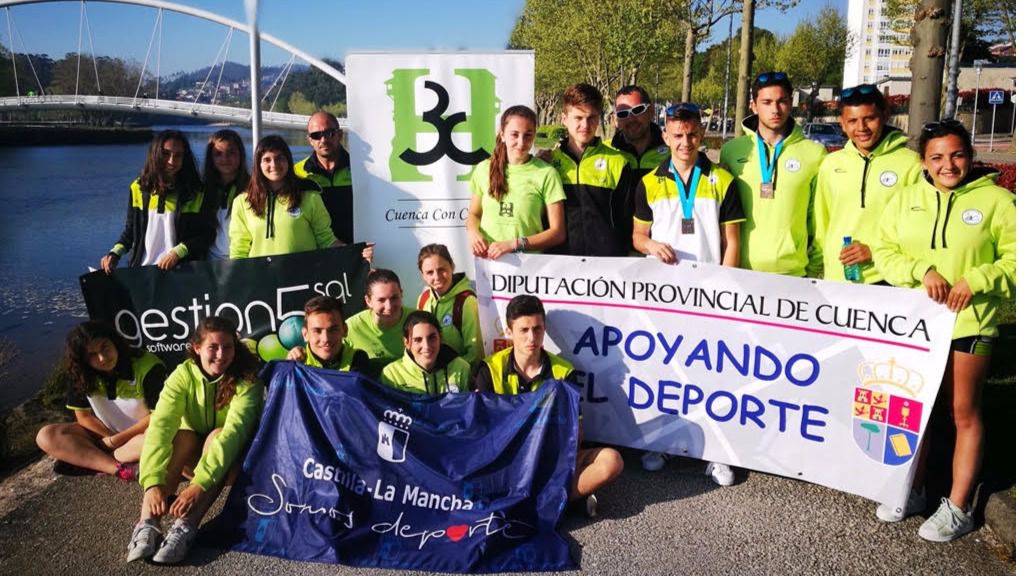 El Club Piragüismo Cuenca con Carácter, al que apoya la Fundación Globalcaja, ganó 6 medallas en Pontevedra