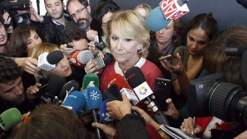 Aguirre llora a la salida del tribunal: 'Para mí, lo de Ignacio González sería muy lamentable'