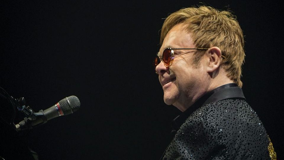Elton John cancela su gira en EEUU por una peligrosa bacteria mortal